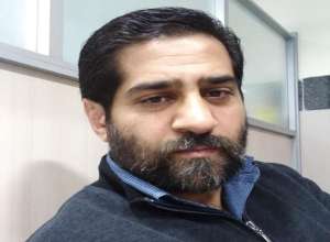 نگاهی به مجموعه داستان‌های «رمزخوان» اثر عباس محمودی