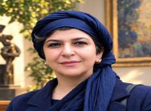 نگاهی به مجموعه شعر مریم علی اکبری
شیوا فرازمند